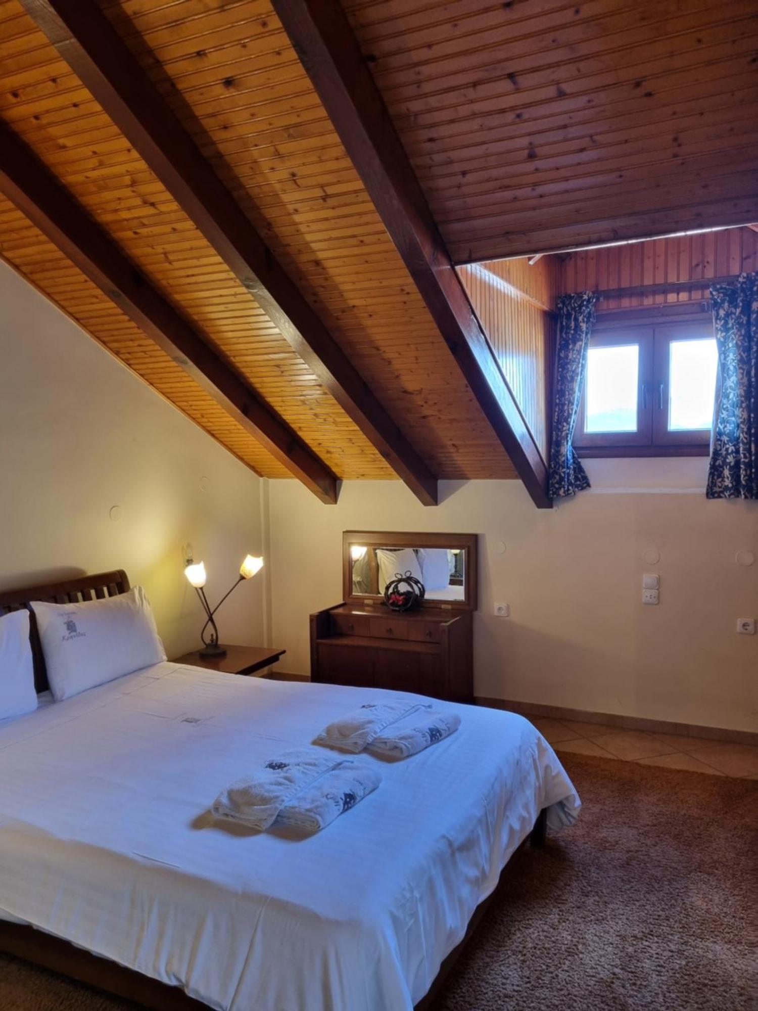 Kalavrita Krinides Apartment And Attics Kültér fotó